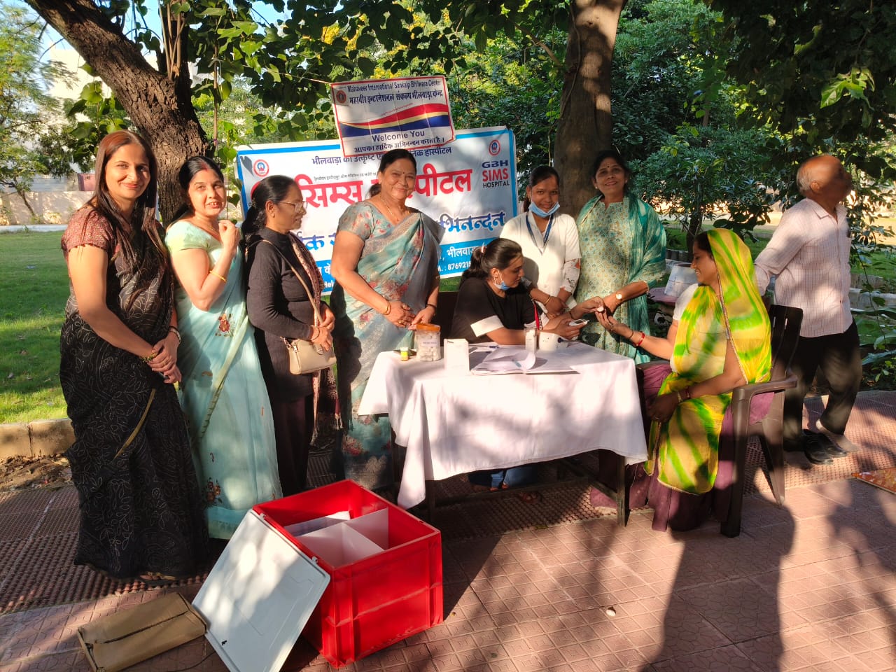 निःशुल्क बीपी और शुगर जांच शिविर आयोजित, रोगियों को दिया स्वास्थ्य संबंधी उपयोगी परामर्श