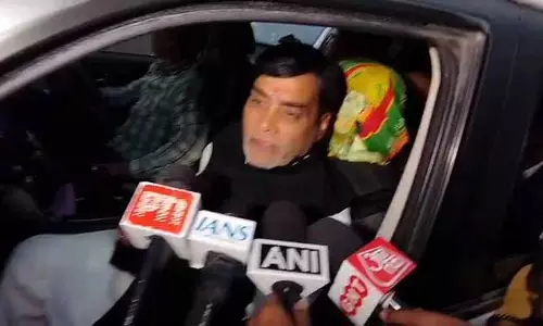 नई जिम्मेदारी संभालने से पहले मंत्री रामकृपाल यादव ने की CM नीतीश कुमार से मुलाकात नई जिम्मेदारी संभालने से पहले मंत्री रामकृपाल यादव ने की CM नीतीश कुमार से मुलाकात