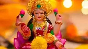 Shukrawar Upay : आर्थिक तंगी से छुटकारा पाने के लिए खास उपाय, देवी लक्ष्मी की कृपा Shukrawar Upay : आर्थिक तंगी से छुटकारा पाने के लिए खास उपाय, देवी लक्ष्मी की कृपा