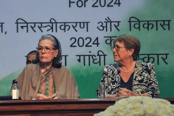 PM Modi ने कांग्रेस को ‘मुस्लिम लीग मार्क्सिस्ट कांग्रेस’ क्यों कहा? PM Modi ने कांग्रेस को ‘मुस्लिम लीग मार्क्सिस्ट कांग्रेस’ क्यों कहा?
