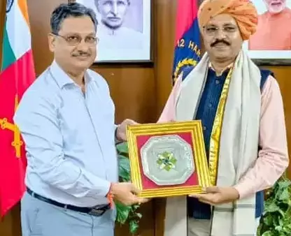Sonipat: कृत्रिम बुद्धिमत्ता अपनाएँ, ग्रामीण विकास से राष्ट्र उन्नति पाता है: कुलगुरु प्रो. सिंह Sonipat: कृत्रिम बुद्धिमत्ता अपनाएँ, ग्रामीण विकास से राष्ट्र उन्नति पाता है: कुलगुरु प्रो. सिंह