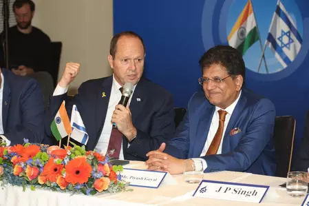 भारत-इजरायल के बीच एफटीए पर बातचीत शुरू, दोनों देशों ने साइन किया टीओआर भारत-इजरायल के बीच एफटीए पर बातचीत शुरू, दोनों देशों ने साइन किया टीओआर