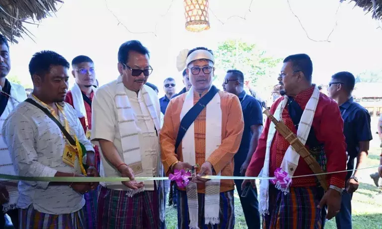 Assam के मंत्री पीयूष हजारिका अरुणाचल प्रदेश में पोई पी माउ ताई फेस्टिवल में शामिल हुए Assam के मंत्री पीयूष हजारिका अरुणाचल प्रदेश में पोई पी माउ ताई फेस्टिवल में शामिल हुए