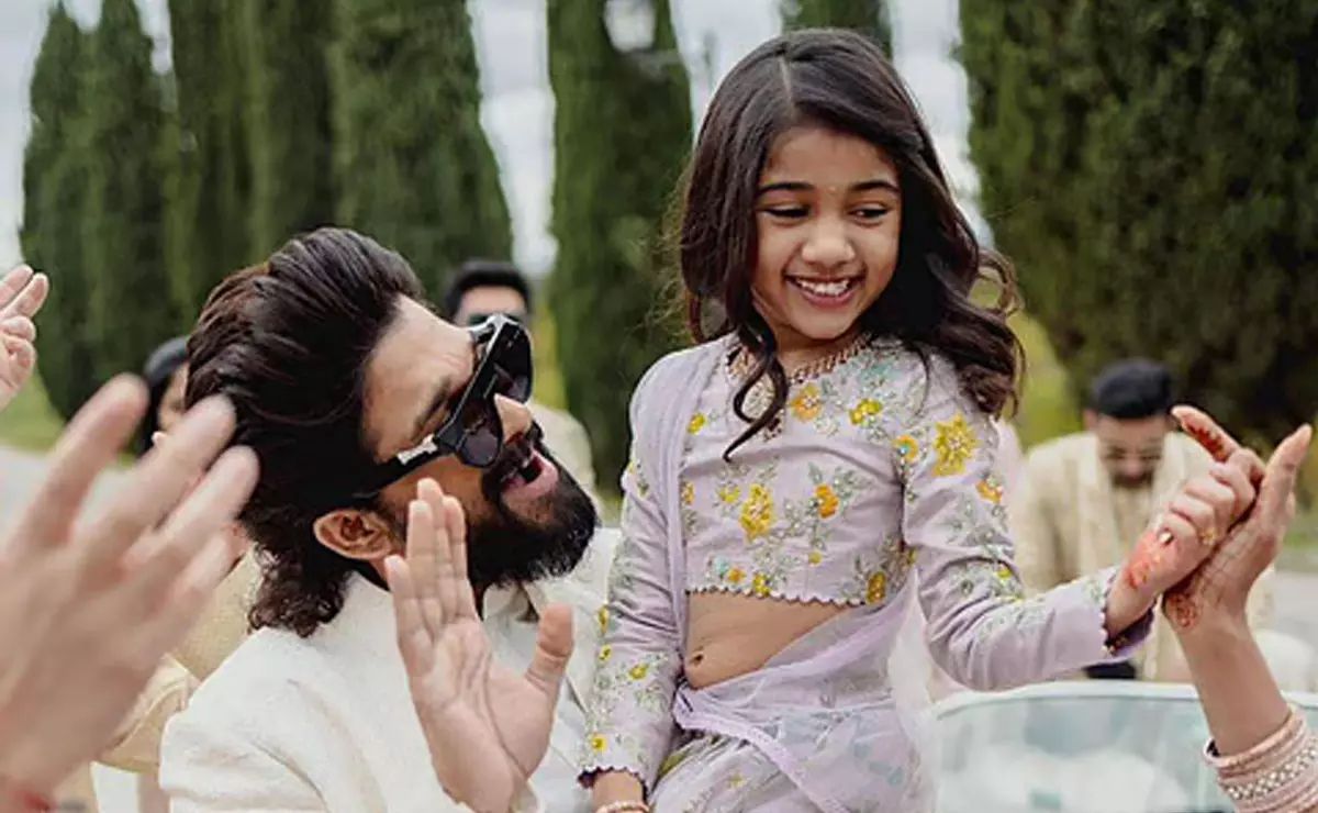 Allu Arjun ने ‘राजकुमारी’ अरहा के जन्मदिन पर उनके लिए लिखा दिल को छू लेने वाला नोट Allu Arjun ने ‘राजकुमारी’ अरहा के जन्मदिन पर उनके लिए लिखा दिल को छू लेने वाला नोट