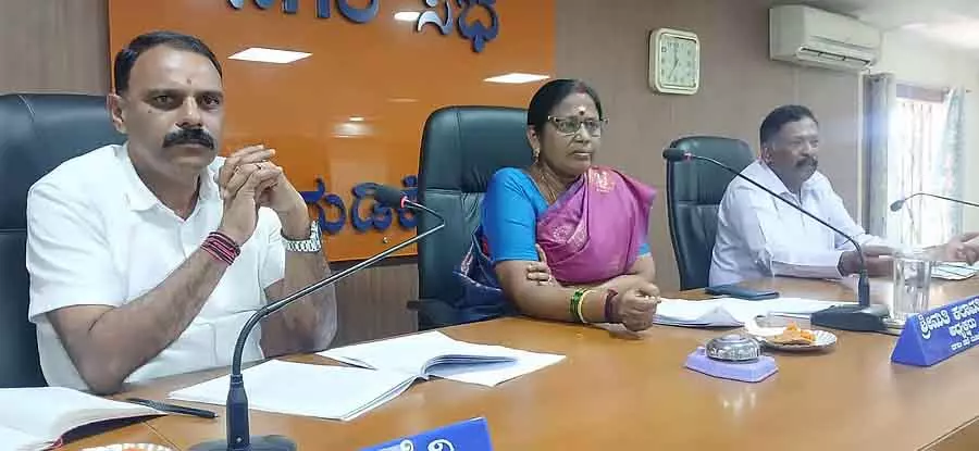Madikeri : एक और मामला, नगर परिषद में हंगामा Madikeri : एक और मामला, नगर परिषद में हंगामा