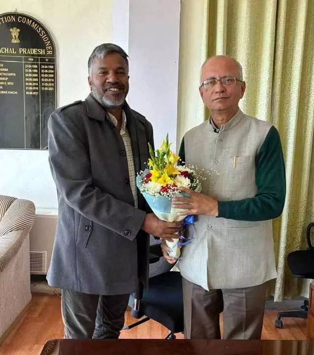 पंचायत चुनाव में देरी को लेकर सरकार और SEC के बीच बातचीत टूटी पंचायत चुनाव में देरी को लेकर सरकार और SEC के बीच बातचीत टूटी