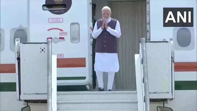 प्रधानमंत्री मोदी Johannesburg पहुंचे, जी-20 लीडर्स समिट में लेंगे हिस्सा प्रधानमंत्री मोदी Johannesburg पहुंचे, जी-20 लीडर्स समिट में लेंगे हिस्सा