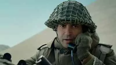 Farhan Akhtar ने IFFI में 120 बहादुर के वर्ल्ड प्रीमियर पर भारतीय सैनिकों को किया सम्मान Farhan Akhtar ने IFFI में 120 बहादुर के वर्ल्ड प्रीमियर पर भारतीय सैनिकों को किया सम्मान