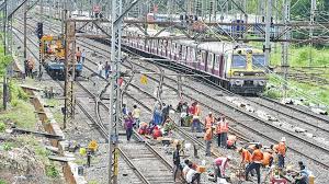 CR to operate multiple मेगा ब्लॉक ; सबअर्बन और लंबी दूरी की सर्विस पर असर पड़ेगा