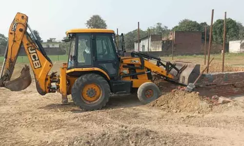 Yamunanagar जगाधरी में अवैध कॉलोनी गिराई गई Yamunanagar जगाधरी में अवैध कॉलोनी गिराई गई