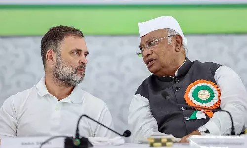 बिहार में हार: सत्ता में बैठी कांग्रेस पर अतिरिक्त दबाव