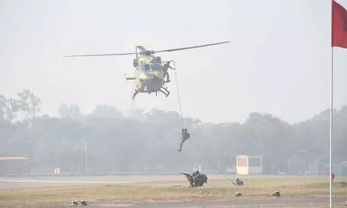 Nashik : भारतीय सेना के दक्षिणी कमांड चीफ ने CAATS पासिंग आउट परेड की अध्यक्षता की Nashik : भारतीय सेना के दक्षिणी कमांड चीफ ने CAATS पासिंग आउट परेड की अध्यक्षता की
