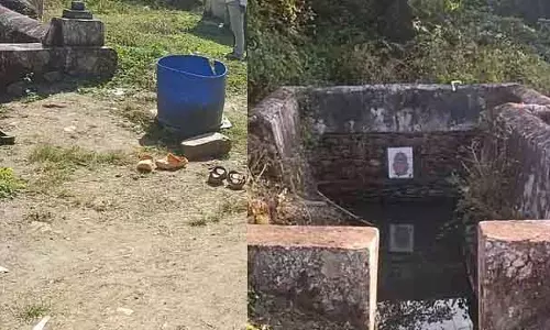 Dharwad : एक ही परिवार के चार सदस्यों ने कुएं में कूदकर आत्महत्या कर ली