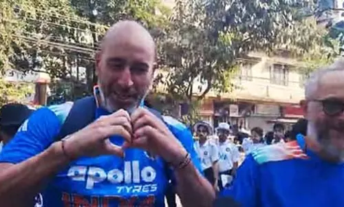 गुवाहाटी टेस्ट : फैंस को भारत की जीत का भरोसा, विदेशियों ने भी लगाए इंडिया-इंडिया के नारे
