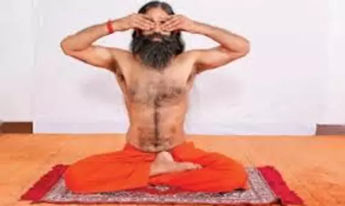 Yoga Tips: योग में शामिल कीजिए ये 5 आसानों को, तेजी से बढ़ेगी आंखों की रोशनी, जानें