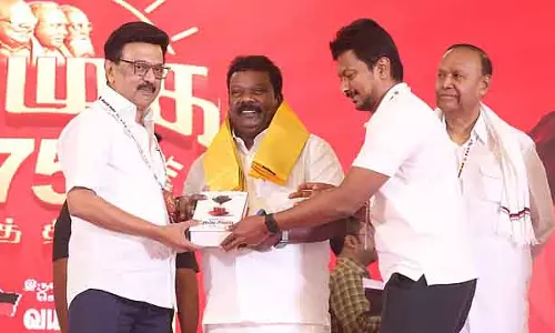 DMK के साथ गठबंधन की बातचीत: गिरीश चोडांकर की लीडरशिप में 5 मेंबर की टीम