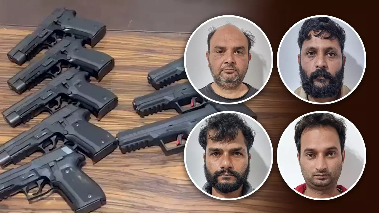 Delhi: ISI से जुड़े गैंग के चार सदस्य पुलिस के हत्थे चढ़े Delhi: ISI से जुड़े गैंग के चार सदस्य पुलिस के हत्थे चढ़े