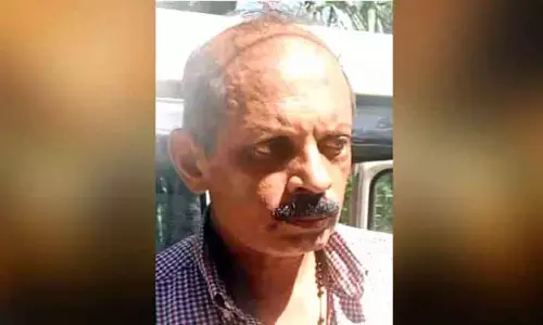 Kerala : सोने की चेन तोड़ने के आरोप में एक व्यक्ति गिरफ्तार Kerala : सोने की चेन तोड़ने के आरोप में एक व्यक्ति गिरफ्तार