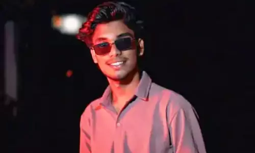 कॉलेज छात्र की मौत, बिलासपुर में सड़क हादसा कॉलेज छात्र की मौत, बिलासपुर में सड़क हादसा
