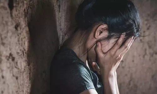 कबाड़ी ने की शर्मनाक हरकत, स्थानीय लोग भड़के