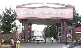 JNTU ने तेलंगाना की तकनीकी शिक्षा को दिशा देने के 60 साल पूरे होने का जश्न मनाया