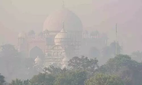 Delhi में हवा की क्वालिटी खराब.. 50 परसेंट कर्मचारी घर से काम कर रहे