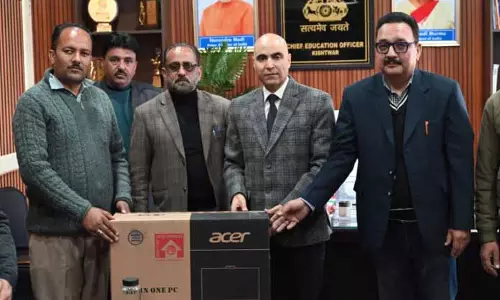 DC ने किश्तवाड़ में 91 पीसी संस्थानों के प्रमुखों को सौंपे