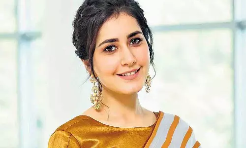 Raashii Khanna कहती हैं कि उस फिल्म ने लोगों को मुझे एक एक्टर के तौर पर देखने पर मजबूर कर दिया Raashii Khanna कहती हैं कि उस फिल्म ने लोगों को मुझे एक एक्टर के तौर पर देखने पर मजबूर कर दिया