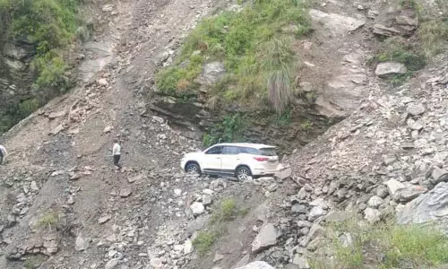 केंद्र ने सेराज में Mandi-Janjehli road के पुनर्निर्माण के लिए 137 करोड़ रुपये की सहायता मंजूर की