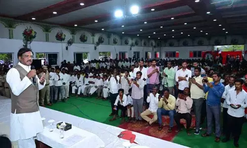Narsapur में स्किल डेवलपमेंट सेंटर बनाया जाएगा: विवेक वेंकटस्वामी
