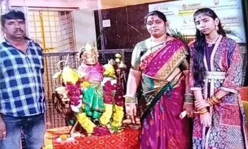 Hyderabad के अंबरपेट में एक ही परिवार के 3 लोगों ने आत्महत्या कर ली