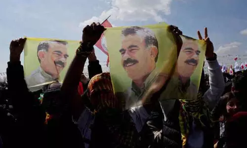 Turkish सांसद पहली बार जेल में PKK लीडर अब्दुल्ला ओकलान से मुलाकात करेंगे Turkish सांसद पहली बार जेल में PKK लीडर अब्दुल्ला ओकलान से मुलाकात करेंगे