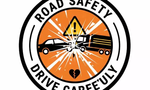Road accident: तेज रफ्तार एक्सयूवी-700 ने छीनी दो जानें, दो घायल