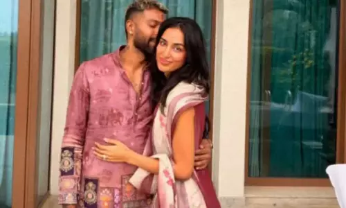 Mahika Sharma ने हार्दिक पांड्या संग सगाई और प्रेग्नेंसी अफवाहों को किया खारिज Mahika Sharma ने हार्दिक पांड्या संग सगाई और प्रेग्नेंसी अफवाहों को किया खारिज