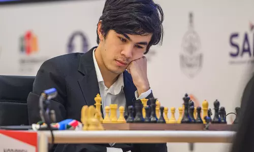 FIDE विश्व कप 2025: एक और दिन ड्रॉ के बाद दोनों सेमीफाइनल टाईब्रेकर में FIDE विश्व कप 2025: एक और दिन ड्रॉ के बाद दोनों सेमीफाइनल टाईब्रेकर में