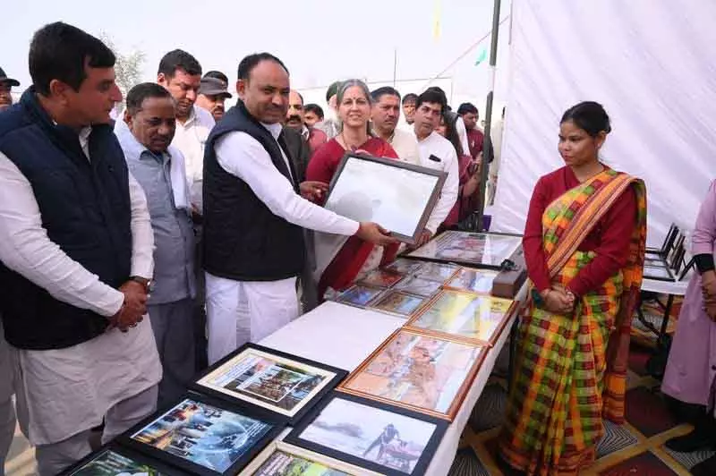 Hisar भिवानी यूनिवर्सिटी में तीन दिन का यूथ फेस्टिवल शुरू हुआ Hisar भिवानी यूनिवर्सिटी में तीन दिन का यूथ फेस्टिवल शुरू हुआ