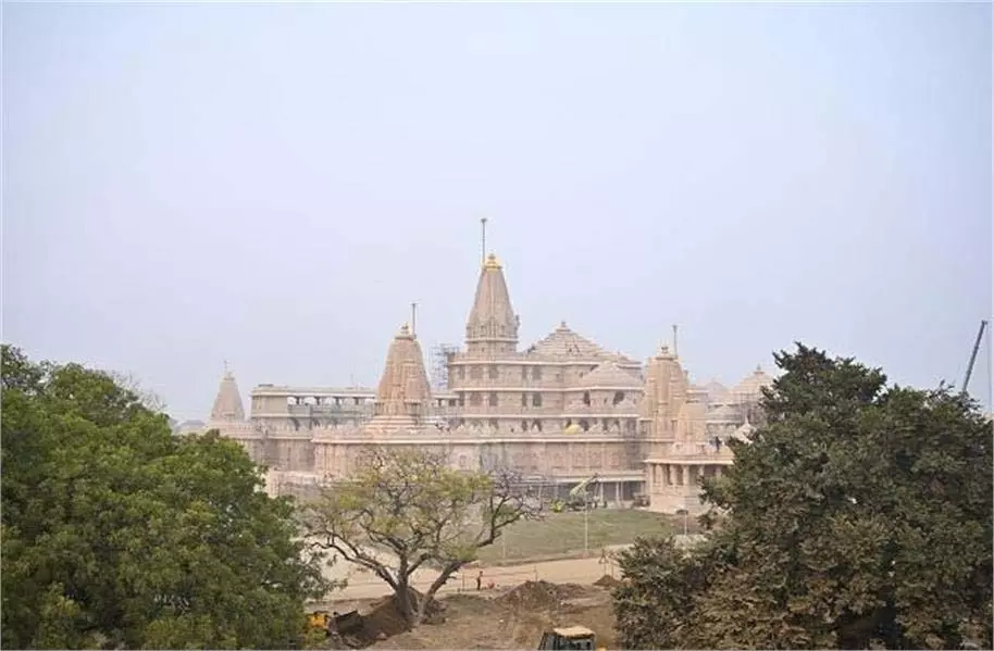Ayodhya: राम मंदिर धर्म ध्वज नवग्रह पूजन के साथ शुरू हुआ राममंदिर ध्वजारोहण समारोह Ayodhya: राम मंदिर धर्म ध्वज नवग्रह पूजन के साथ शुरू हुआ राममंदिर ध्वजारोहण समारोह