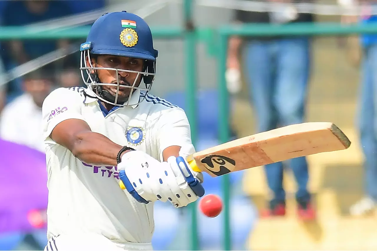 2nd Test: टीम इंडिया में साई और नीतीश, मुथुसामी ने बॉश का स्थान लिया 2nd Test: टीम इंडिया में साई और नीतीश, मुथुसामी ने बॉश का स्थान लिया