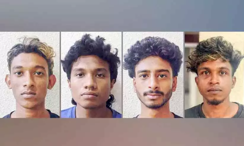 Kerala : फर्जी पेमेंट ऐप के जरिए धोखाधड़ी करने के आरोप में चार गिरफ्तार Kerala : फर्जी पेमेंट ऐप के जरिए धोखाधड़ी करने के आरोप में चार गिरफ्तार