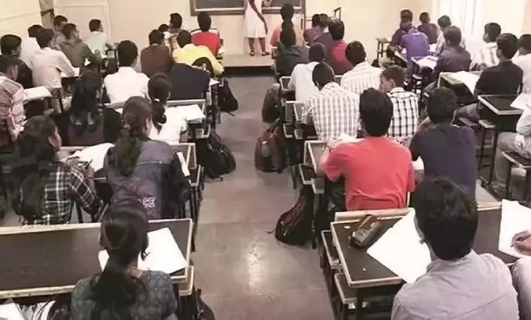 नौ SOS स्टडी सेंटर पर गाज, शिक्षा बोर्ड ने रद्द की मान्यता नौ SOS स्टडी सेंटर पर गाज, शिक्षा बोर्ड ने रद्द की मान्यता