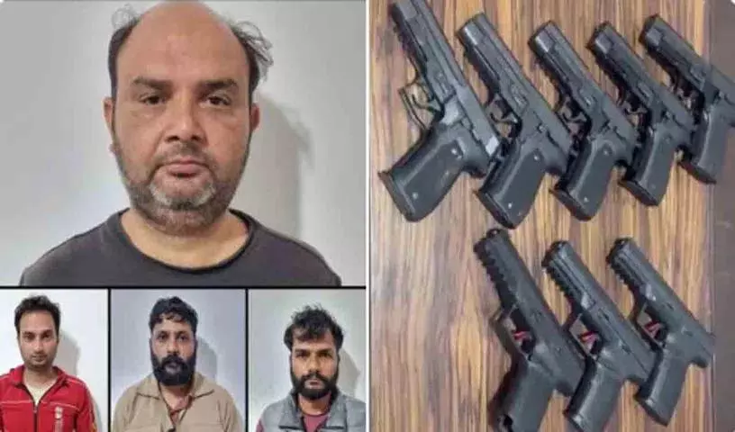 Delhi में बड़े हथियार रैकेट का भंडाफोड़: पाकिस्तान के रास्ते चीनी और तुर्की के हथियार सप्लाई किए गए Delhi में बड़े हथियार रैकेट का भंडाफोड़: पाकिस्तान के रास्ते चीनी और तुर्की के हथियार सप्लाई किए गए