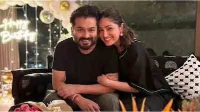 Yami Gautam ने ‘धुरंधर’ ट्रेलर पर जताई खुशी, पति आदित्य धर और टीम की जमकर तारीफ़ Yami Gautam ने ‘धुरंधर’ ट्रेलर पर जताई खुशी, पति आदित्य धर और टीम की जमकर तारीफ़
