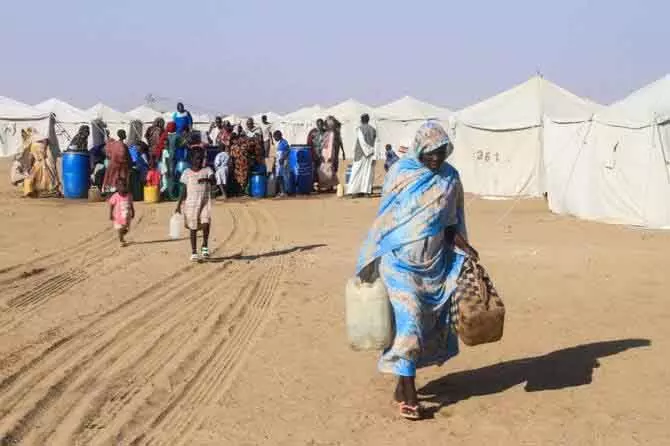 Sudan में बढ़ते संकट के बीच कुपोषण से 23 बच्चों की मौत, मानवीय हालात और बिगड़े Sudan में बढ़ते संकट के बीच कुपोषण से 23 बच्चों की मौत, मानवीय हालात और बिगड़े