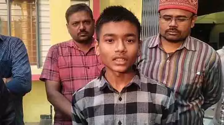 Jabalpur स्कूल में छात्र को ‘जय सिया राम’ कहने पर पीटा गया Jabalpur स्कूल में छात्र को ‘जय सिया राम’ कहने पर पीटा गया