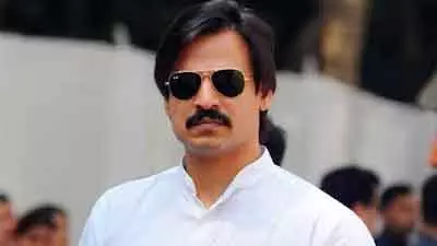 Vivek Oberoi ने प्यार और टूटे दिल के अनुभवों पर खोली बात Vivek Oberoi ने प्यार और टूटे दिल के अनुभवों पर खोली बात