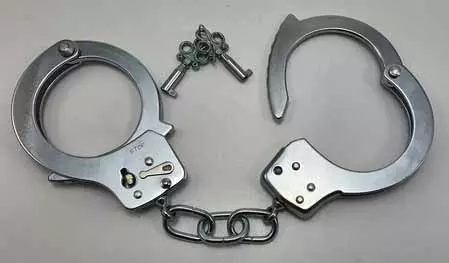 FIR दर्ज: नगर निगम आयुक्त रिश्वतखोरी में गिरफ्तार FIR दर्ज: नगर निगम आयुक्त रिश्वतखोरी में गिरफ्तार