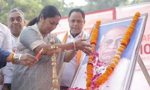 सरदार वल्लभभाई पटेल की दूर की सोच ने लोगों को एक साथ लाया : रेखा गुप्ता सरदार वल्लभभाई पटेल की दूर की सोच ने लोगों को एक साथ लाया : रेखा गुप्ता