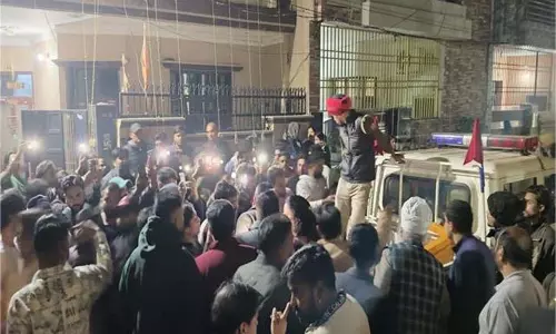 Jalandhar:13 साल की बच्ची से Rape, भीड़ ने आरोपी को किया आग के हवाले