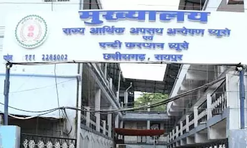 कारोबारी हरपाल अरोरा और डॉक्टर के यहां भी चल रही छापेमारी