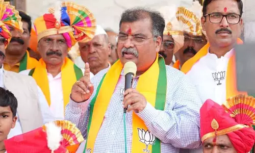 Maharashtra : 100 काउंसलर, 3 म्युनिसिपल काउंसिल प्रेसिडेंट बिना किसी विरोध के चुने गए